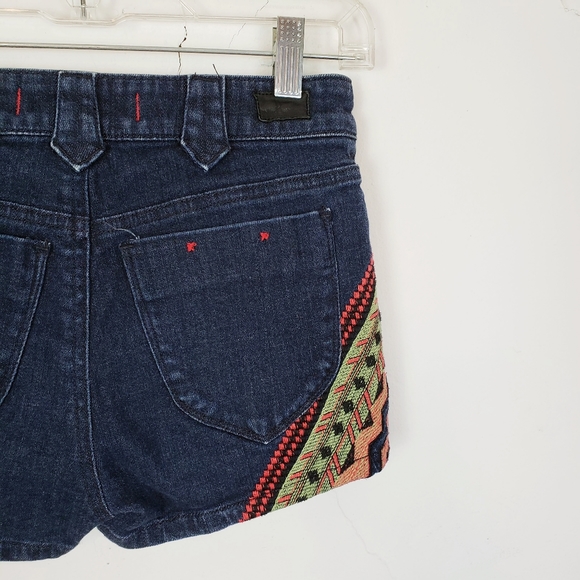 BDG Southwest Tribal Embroidered Shorts 24 - Picture 8 of 11